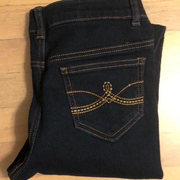 Girl’s Jeans - Picture 2 of 4